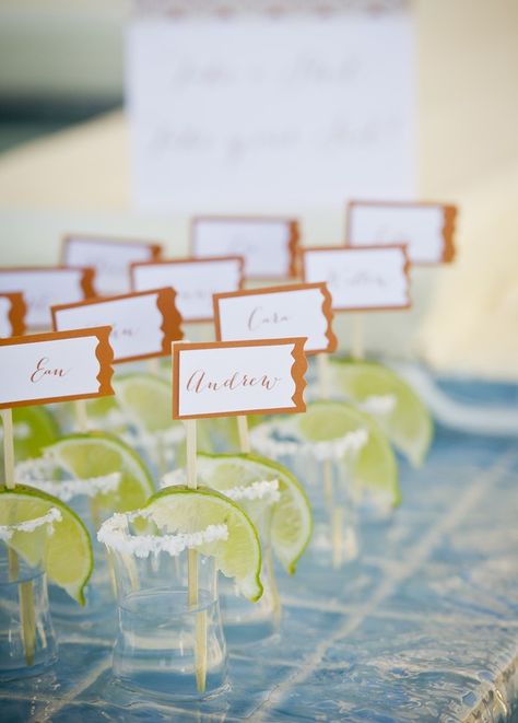 15 Cinco de Mayo Inspired Wedding Ideas Cinco De Mayo Dinner Party, Hay Wedding, Reception Place Cards, Party Crowd, Dinner Party Decorations, Bachelor/bachelorette Party, Boda Mexicana, 5 De Mayo, Best Friend Wedding