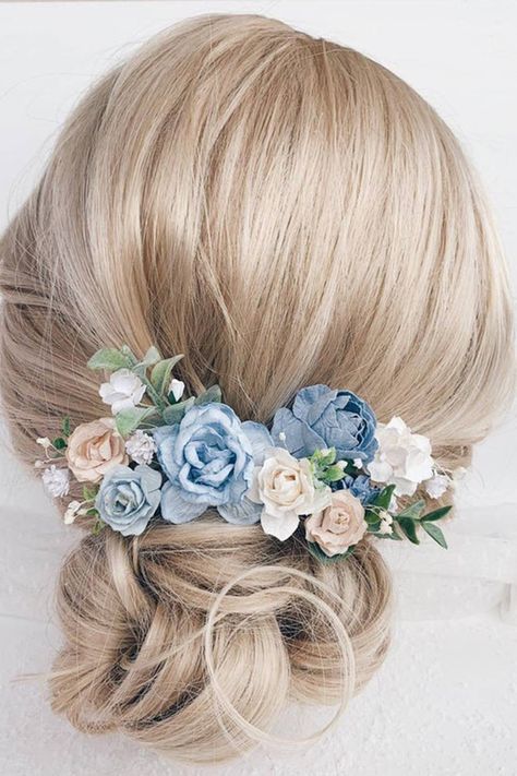 Blue Bridal Flowers, Flower Hair Pins Wedding, Wedding Flower Hair, Blue Wedding Hair, Hair Pins Wedding, Flower Hair Pins, Floral Accessories Hair, Bridal Hair Flowers, Flower Hair Comb