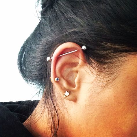 Industrial piercing. I'm gonna get one. #mysistersear💜 Industrial Bar Piercing, Bar Piercing, Industrial Piercing, Industrial Bar, Tattoos And Piercings, Get One, Piercings, Bar, Tattoos