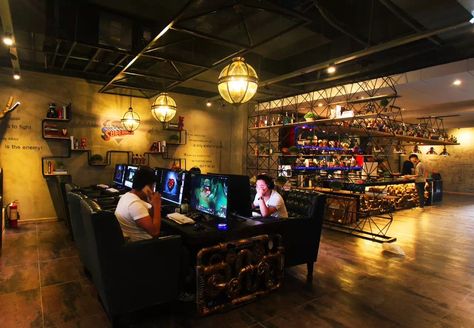 Internet cafe in Hua guy yuan Gaming Cafe Aesthetic, Internet Cafe Aesthetic, Gaming Cafe Design, Internet Cafe Interior, Internet Cafe Design, Gaming Cafe, Gaming Lounge, Gaming Center, Game Cafe