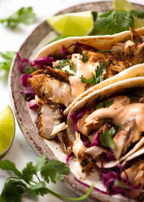 Quick Pickled Cabbage, Best Fish Taco Recipe, Marinated Fish, Chipotle Powder, Fish Marinade, Red Cabbage Slaw, Pink Sauce, Salmon Tacos, Pickled Cabbage