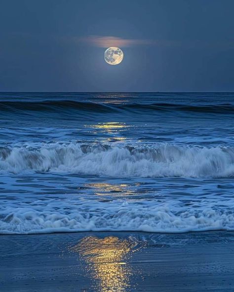 Stars And Ocean, Ocean Moon Wallpaper, Ocean And Moon, Moon And Ocean Aesthetic, Moon Over Ocean, Moon Over The Ocean, Moonlight Over The Ocean, Beautiful Moon Pictures, Moon Over Ocean Night