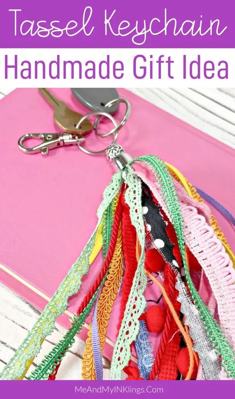 DIY Tassel Keychain Handmade Gift Idea DIY Tassel Keyring Tutorial to Make Using Pieces of Ribbon, Trim and Fabric Scraps - Creates great easy to make gifts for friends #diy #tassel #handmadegiftidea Fabric Scrap Keychain, Ribbon Embellishments Diy, Tassel Keychain Diy How To Make, Diy Ribbon Tassel Keychain, How To Make Tassel Keychain, Boho Keychain Diy Tutorial, Diy Tassel Keychain Tutorials, Fabric Tassels Diy, Easy Diy Keychains To Sell