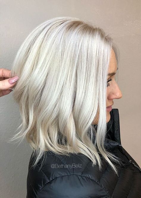 The New Platinum Blonde Is Here–And It's The Only Hair Inspiration You'll Need This Spring Icy Blonde Hair Color, Bleach And Tone, Ice Blonde Hair, Platinum Hair Color, Pearl Blonde, Icy Blonde Hair, Color Rubio, Ice Blonde, Blonde Roots