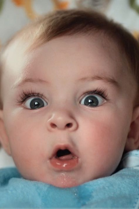 Funny Faces Pictures, Funny Baby Faces, Funny Baby Pictures, Crib Rail Cover, Baby Eyes, Baby Faces, Baby Blog, Funny Face