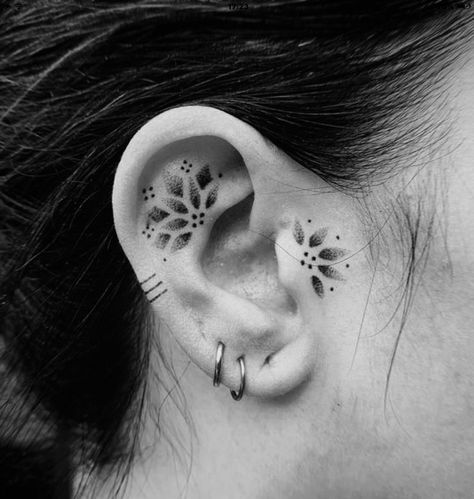 Ear Dotwork Tattoo, Tattoo In Ear Ideas, Ear And Face Tattoo, Woman Ear Tattoo, Spiritual Ear Tattoo, Tragus Tattoo Ideas, Ear Tattoo Tragus, Next To Ear Face Tattoo, Ear Tattoo Outer