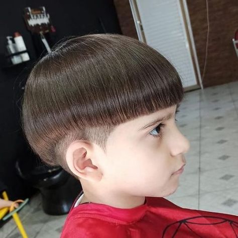 17 Trendsetting Little Boy Haircuts: Short Fades to Bold Designs in 2024 Little Boy Haircut Short, Little Boy Haircut Short Fade, Men Fade Haircut Short, Edgy Hairstyles, Short Fade Haircut, Boy Haircuts Short, Mohawk Mullet, Mohawk Hairstyles Men, Bowl Haircuts