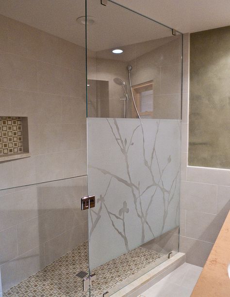 Glass Wall For Bathroom, Elegant Shower Doors, Glass Divider Bathroom, Etched Shower Glass Door Ideas, Sandblasting Glass Ideas, Washroom Glass Partition, Glass Work Interior, Bathroom Glass Shower Doors, Bathroom Glass Partition