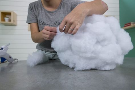 Make your own DIY LED interactive cloud light. Light Brite, Cloud Lamp Diy, Diy Cloud Light, Species Ideas, Cloud Lantern, Hanging Clouds, Led Lamp Diy, Cloud Light, Cloud Decoration