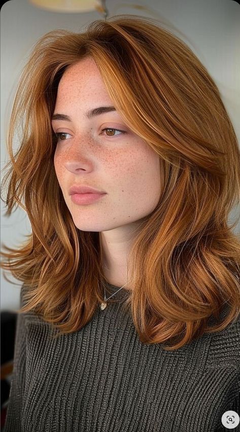 Medium Length Haircut With Framing Pieces, Strawberry Blonde Haircut, Copper Hair Mid Length, Copper Hair With Dark Roots Strawberry Blonde, Strawberry Blonde On Brown Hair, Mid Length Copper Hair, Strawberry Blonde Bob With Bangs, Red Hair Mid Length, Hair Colors For Medium Skin Tone