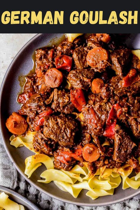 Bavarian Goulash, German Goulash Recipes, German Beef Stew, German Noodles, German Goulash, Hosting Recipes, Braised Beef Recipes, German Food Authentic, Bavarian Recipes