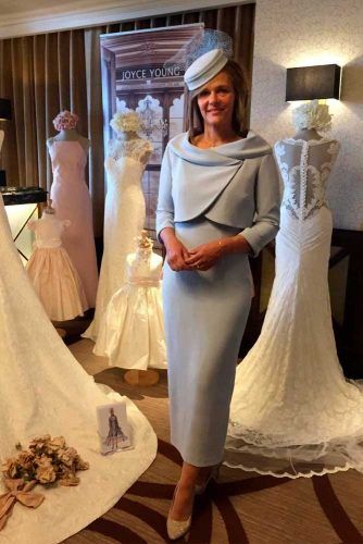 Mother Of The Bride Dresses: Choose The Perfect Length And Style ★ Dress For Mum Of Bride, Mother Of The Bride Dresses Elegant, Mother Of The Bride Outfits Classy, Elegant Mother Of The Bride Dresses Classy, Grandma Dresses, Mob Outfit, Brides Mom Dress, Mother Of Groom Outfits, Mother Of The Bride Fashion