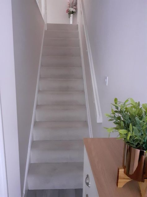 Small Hallway Stairs, Tiny Entrance Hall Ideas, Small Entrance Halls, Steep Staircase, Small Staircase, Small Hall, Council House, Small Entrance, Old Room