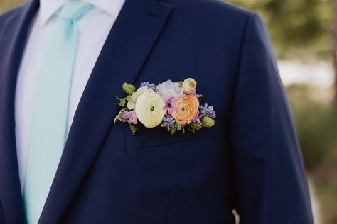 Design To Delivery: Poppy’s Seamless Wedding Floral Journey Men Suit Pocket Flower, Flowers In Grooms Pocket, Men’s Flower Pocket Square, Wedding Pocket Square Flowers, Pocket Square Flowers Groom, Mens Pocket Flowers, Prom Pocket Square Flowers, Small Pocket Boutonniere, Colorful Pocket Boutonniere