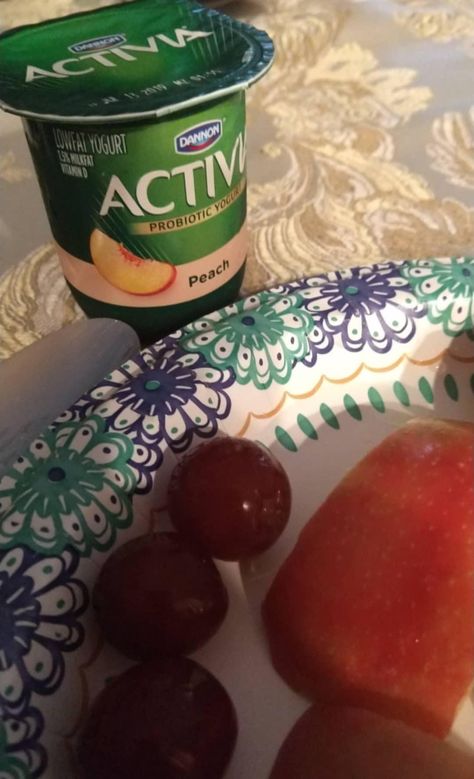 Activia Yogurt, Honey Crisp Apple, Honey Crisp, Crisp Apple, Purple Grapes, Apple Crisp, Healthy Meals, Easy Healthy Recipes, Probiotics