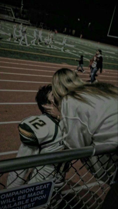 High School Quarterback Aesthetic, Becca And Brett The Upside Of Falling, Brett And Becca, The Upside Of Falling Aesthetic, Quarterback Aesthetic, High School Couple Aesthetic, Nerdy Girl Aesthetic, School Love Couple, Tbr Aesthetic