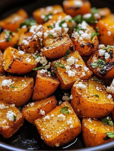 Feta And Honey, Potatoes With Feta, Honey Feta, Sweet Potato Recipes Roasted, Crispy Roast Potatoes, Sweet Potato Recipe, Roasted Sweet Potato, Baked Macaroni, Potato Recipe