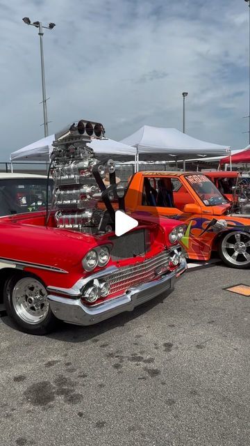 Garage Full Of Cars, Old School Drop Top Cars, Old Car Commercial, Sick Cars, Truck Beds, Custom Truck Beds, Abandoned Jdm Cars, Rusty Old Cars Abandoned, Custom Truck