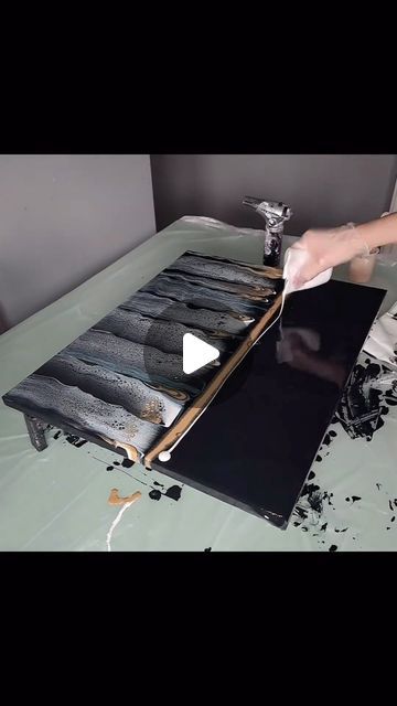 Acrylic Pouring Swipe, Dark Acrylic Painting, Paint Pouring Techniques, Art Pouring, Hope You, Paint Pouring, Acrylic Pouring, Fluid Art, Art Paint