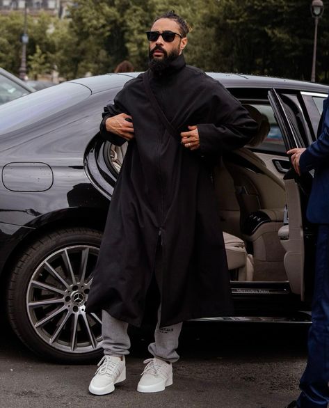 Jerry Lorenzo Outfits, Fog Outfit, White Outfit For Men, Minimal Streetwear, Jerry Lorenzo, Classy Streetwear, Dapper Dudes, Stylish Lifestyle, Men Stylish Dress