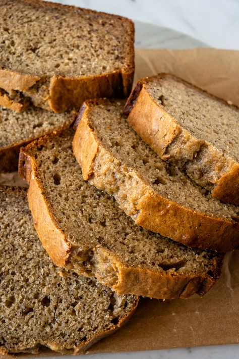 This easy banana bread recipe has been a go-to and favorite for years. It's buttery, has an incredibly soft crumb, is not too sweet, and stays moist for days. Made with 5 very ripe bananas and a handful of basic kitchen ingredients– this is truly the best banana bread you'll ever have! #bananabread #bananabreadrecipe Savory Quick Breads, Cinnamon Bread Recipe, The Best Banana Bread, Beer Bread Recipe, Banana Oat Muffins, Banana Bread Ingredients, Cookie Crisp, Kitchen Ingredients, Brunch Bread