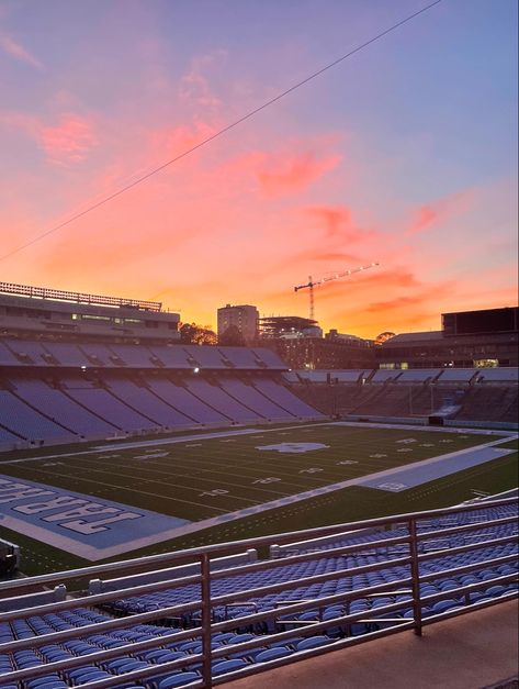 North Carolina University Aesthetic, Unc At Chapel Hill, Unc College Aesthetic, University Of North Carolina Chapel Hill Aesthetic, University Of North Carolina Chapel Hill, Chapel Hill Aesthetic, Unc Chapel Hill Aesthetic, Unc Wallpaper, Unc Aesthetic