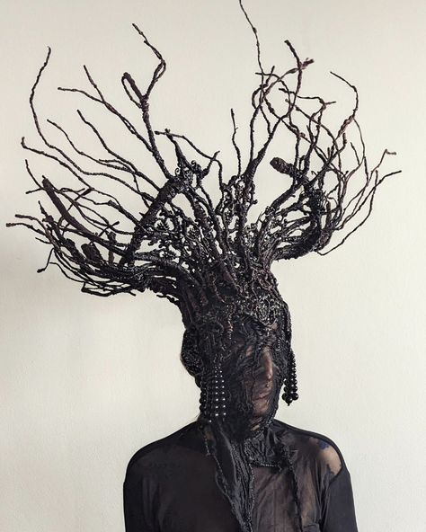 My branched crown 😈 #agnieszkaosipa #branches #crown #darkness #headpiece #black #art #folklore #witch | Instagram Dark Headpiece, Folklore Witch, Art Headpiece, Branch Crown, Branch Headpiece, Twig Crown, Witch Crown, Tree Crown, Headpiece Art