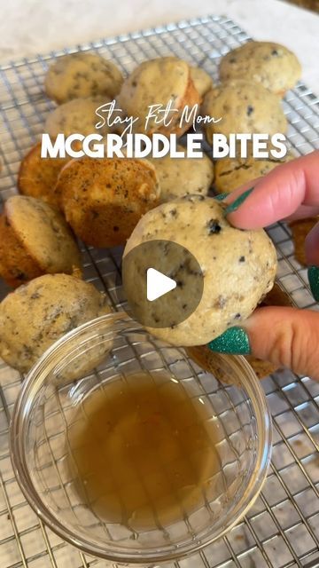 KRISTA POOL | stayfitmom.com on Instagram: "Comment MINI and I’ll send the printable recipe, along with the macros for all three versions mentioned. My blueberry version seen in the video is 4p/6c/1f per bite! As always, easily log these in the apps by searching, “Stay Fit Mom McGriddle Bites” and choosing which pancake mix you used.😋 Enjoy!! 

#mcgriddle #highproteinbreakfast #macrofriendlybreakfast #easybreakfastprep #trackingmacros #countingmacros" Mcgriddle Bites, Krista Pool, Stay Fit Mom, Ww Breakfast, Lunch Prep, Counting Macros, Budget Cooking, Instagram Recipes, 2024 Recipes