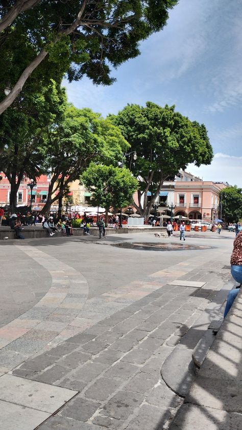 I really like Puebla's Zocalo, I think it's one of the most beautiful places in the city Most Beautiful Places, Beautiful Places, The City, Most Beautiful, Photography