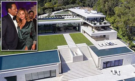 Beyonce House, Crazy Buildings, Celeb Homes, Mansion Plans, Hilltop House, Bel Air Mansion, Billionaire Homes, Celebrity Mansions, Malibu Mansion