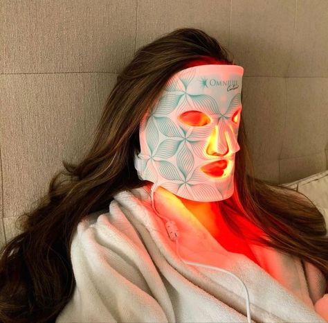 Led Face Therapy, Red Light Mask Aesthetic, Skin Care Vision Board Pictures, Red Light Therapy Aesthetic, Red Light Mask, Master Vision, Facial Light Therapy, Led Facial, Light Mask