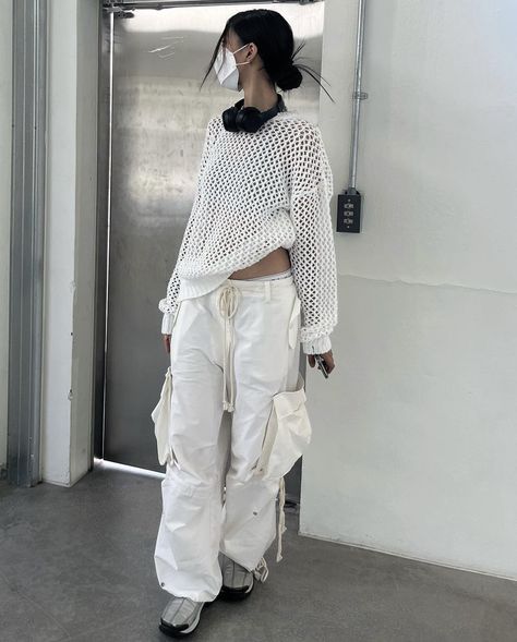 Subverse Fashion Aesthetic, Black Knit Tops For Streetwear, Parachute Pants Mesh Top, Sheer Top Streetwear, Modest Acubi Fashion, Parachute Pants Crochet Top, White Subversive Fashion, Women's Streetwear Fashion, Beige Outfit