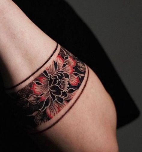 Band Tattoo Meaning, Flower Band Tattoo, Yakuza Style Tattoo, Thigh Band Tattoo, Band Tattoos For Men, Cuff Tattoo, Forearm Band Tattoos, Band Tattoo Designs, Tattoo Henna