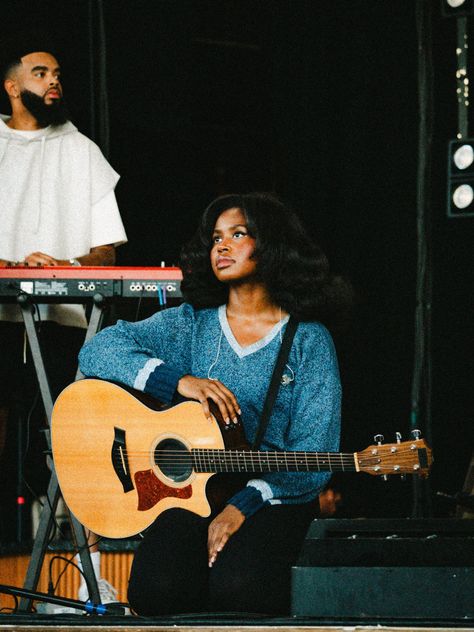 Infinity Song, Square Garden, Madison Square Garden, Madison Square, Black People, Music Bands, Hair Goals, Hair Inspo, Beautiful People