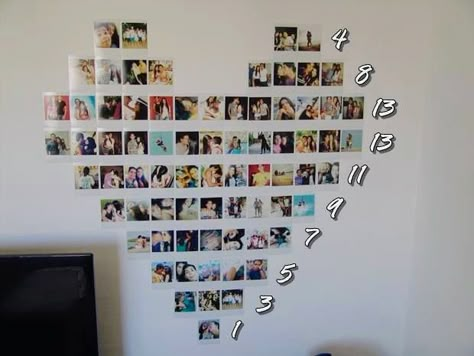 Photo Wall Bedroom Ideas, Heart Pic, Photo Walls Bedroom, Diy Photo Wall, Picture Wall Bedroom, Diy Wall Decor For Bedroom, Diy Mural, Easy Room Decor, Diy Room Decor For Teens