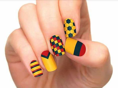 Colombia Soccer Nails, Football Nail Art, Football Nails, Funky Nail Art, Party Nails, Beach Nails, Nail Art Galleries, Funky Nails, Easy Nail Art