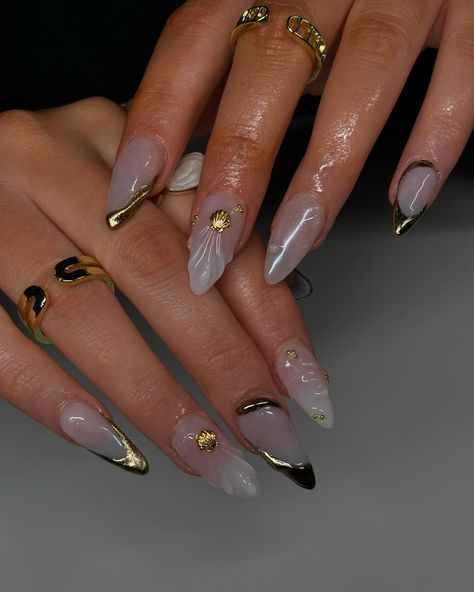 The milky white with gold is chiefs kiss 🤍☺️ - 𝐷𝑚 𝑡𝑜 𝑏𝑜𝑜𝑘! . . . . . . Tags: #nail #nailart #nailsnailsnails #beachnails #summernails #acrylic #acrylicnails #gelx #gelxnails #toronto #brampton #vaughan #nailaddict #nailartist #nailsofinstagram #naildesign #milkywhitenails Milky And Gold Nails, Milky White Gold Nails, Milky White Nails With Gold, Milky White Nail Art, Nails Milky, Gold Accent Nail, White Nails With Gold, Book Tags, Engagement Nails