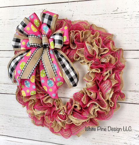 Easter Egg Wreath Easter Wreath Ideas, Front Door Decor Wreath, Double Door Wreath, Burlap Easter Wreath, Colored Burlap, Egg Wreath, Bunny Door Hanger, Egg Design, Homemade Wreaths