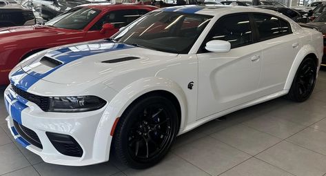 Dodge Charger SRT Hellcat Redeye Widebody Jailbreak Special Edition Dodge Charger Srt Hellcat Redeye Widebody Jailbreak, Charger Redeye, Dodge Charger Srt Hellcat Redeye, Charger Srt Hellcat Redeye, Srt Hellcat Redeye, Dodge Charger Srt Hellcat, Bape Jacket, Hellcat Redeye, Luxury Toys