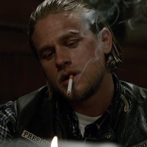 Jackson Teller, Sons Of Anarchy Mc, Jax Sons Of Anarchy, Awsome Pictures, Sons Of Anarchy Samcro, Handsome Jack, Cool Boy Image, Jax Teller, Charlie Hunnam