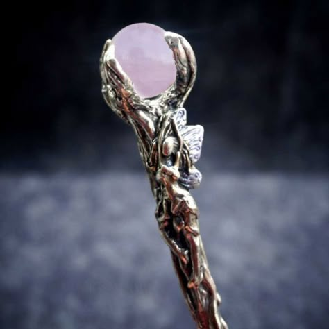 Real Magic Wands, Wand Ideas, Fantasy Vibes, Goddess Magic, Lightning Powers, Wizard Staff, Aerith Gainsborough, Witch Wand, Wizard Wand