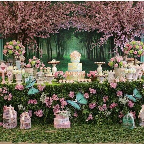 Enchanted Forest Quinceanera Theme, Enchanted Forest Baby Shower, Garden Baby Shower Theme, Enchanted Forest Birthday, Enchanted Forest Party, Forest Birthday Party, Enchanted Forest Theme, Fairy Garden Birthday Party, Forest Baby Showers