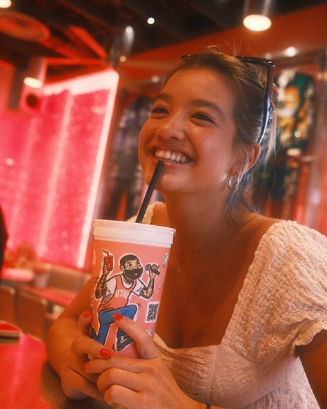 Peyton Elizabeth Lee, Andi Mack, Steve Harrington, Instagram Pose, Girl Crush, Face Claims, Nice Tops, American Actress, Actresses