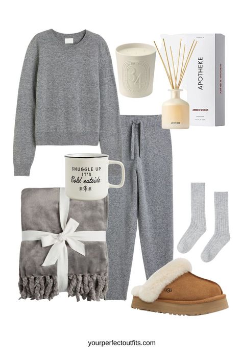 Loungewear, Pyjamas Home Outfit Comfy Winter, Sunday Chill Outfit, Cozy Sunday Outfit, Home Outfit Comfy, Winter Home Outfit, Cozy Home Outfit, Chilling At Home, Cozy Sunday, Simple Winter Outfits