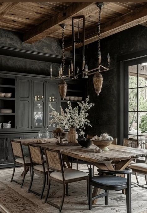 Rustic Dining Room Ideas, Rustic Dining Rooms, Japandi Dining Room Design, Parisian Dining Room, Sunroom Dining Room, Inviting Dining Room, Moody Dining Room, Dining Room Decor Rustic, Dark Dining Room