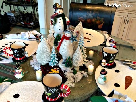 5 Snowman Centerpieces Decorate Winter Table Snowman Table Decorations Centerpieces, Snowman Table Decorations, Snowman Centerpieces, Christmas Dining Rooms, Decorating With Snowmen, Church Table, Tablescapes Christmas, Snowman Theme, Snowman Party