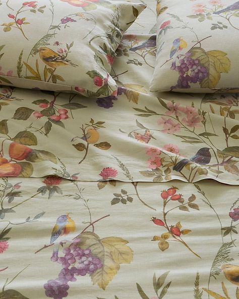 Chelsea Floral Relaxed-Linen Sheets Fruits And Flowers, Patterned Bedding, Floral Duvet, Elegant Bedroom, Linen Sheets, Garnet Hill, Vintage Sheets, Hand Painted Artwork, Vintage Floral Print