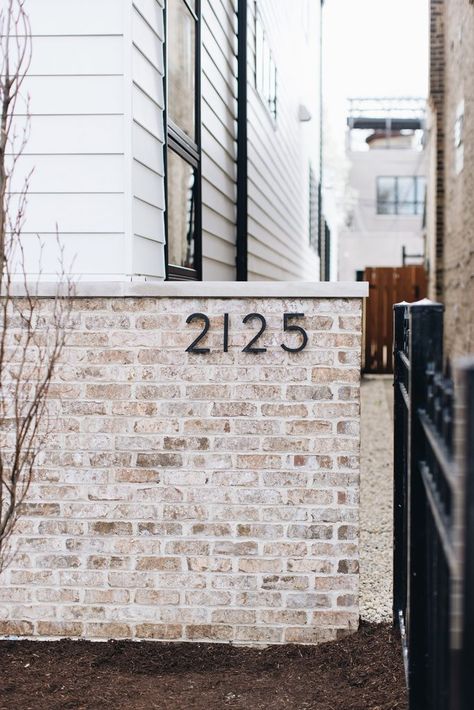 White Brick Modern Farmhouse Exterior, White Washed Brick Home Exterior, White Brick Beach House, Brick Feature Wall Exterior, Brick Facade Makeover, White Hardie Board With Brick, Light Painted Brick Exterior, All White Brick House, Brick House Modern Exterior