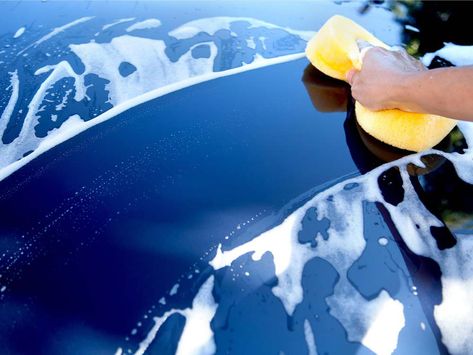 Car maintenance doesn't have to be expensive. These easy do-it-yourself car wash tricks will keep your vehicle clean and spotless. Car Wash Tips, Diy Car Wash, Dangerous Driving, Car Wash Soap, Clean Your Car, Car Cleaning Hacks, White Car, Car Hacks, Car Freshener