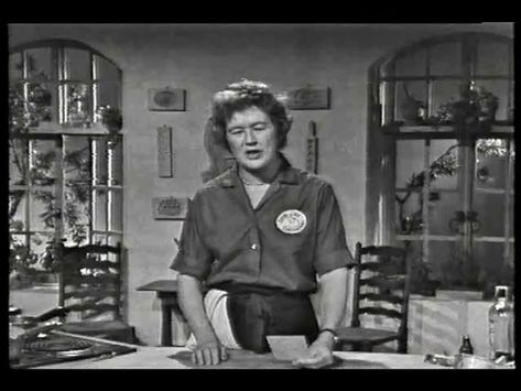 Julia Child Queen of Sheba Cake - video Dailymotion Queen Of Sheba Cake, Happy Birthday Julia, Julia Childs, Christmas Yummies, Queen Of Sheba, Julia Child Recipes, Cake Youtube, Christmas Dessert, French Cooking